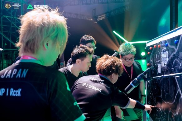 杯上的中国 杯上的中国