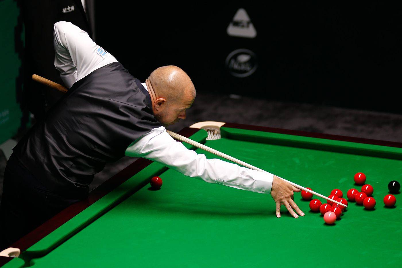 半场做出人 半场做出人