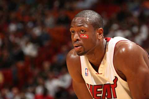 曾因伤缺阵 曾因伤缺阵