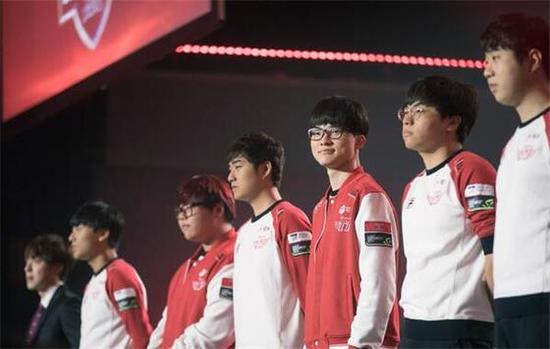 球员们以其 球员们以其